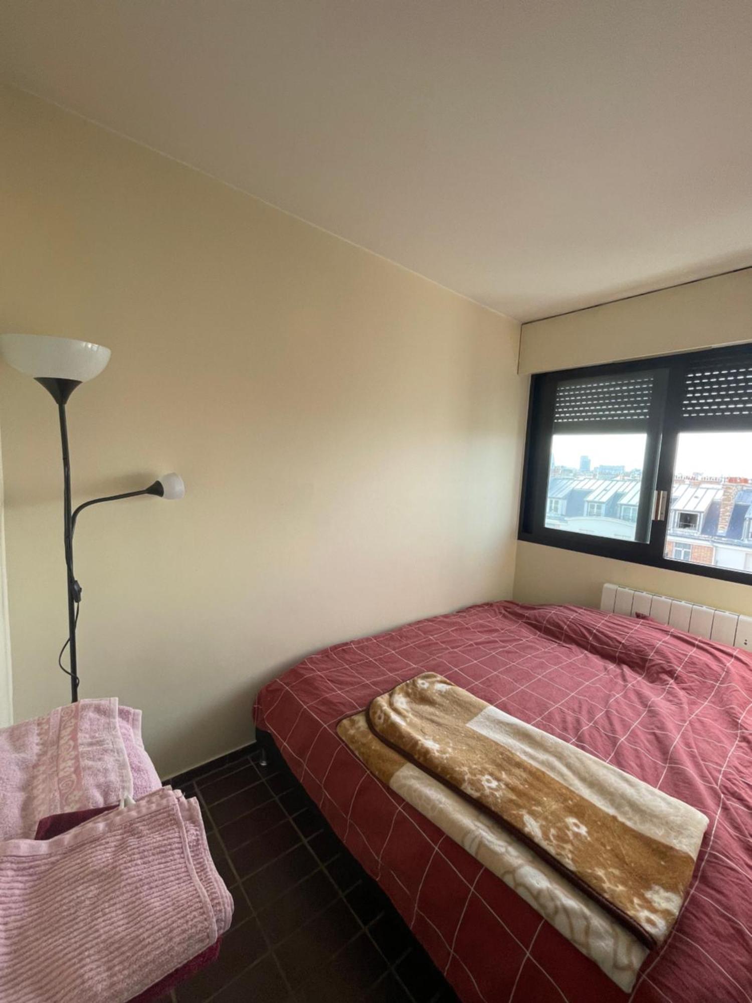 Appartement Etage D'Un Duplex Au 17Eme Arr De Paris , Vue Sur Le Defense, A 10Min Des Champs Elysee Extérieur photo
